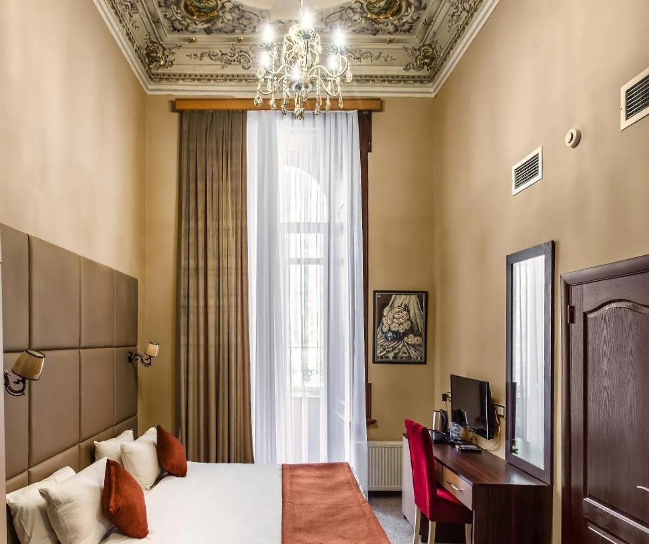 Nizami Hotel By Nhg Baku