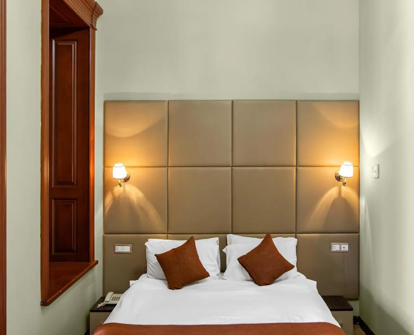 Nizami Hotel By Nhg Baku